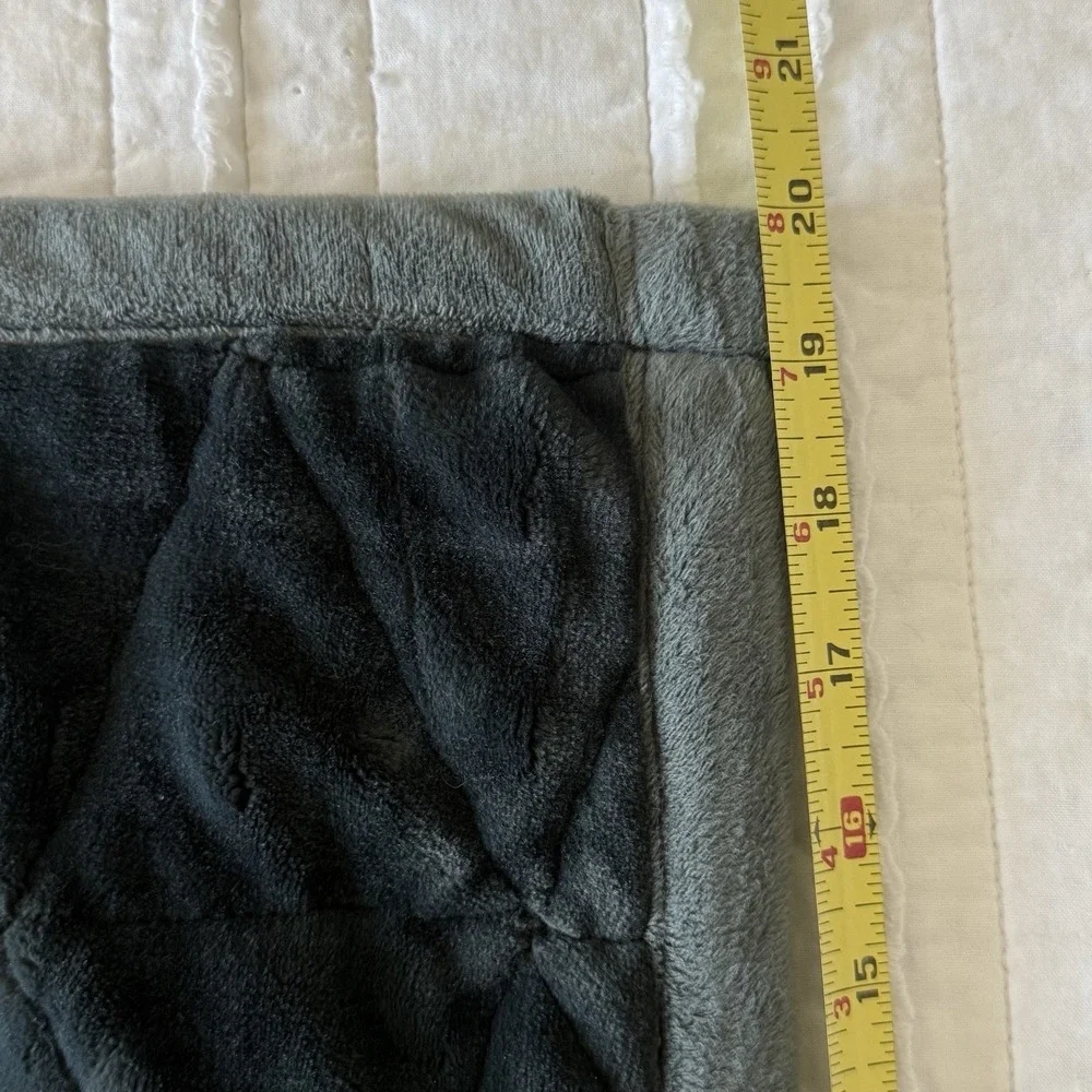 Luxury UGG Dawson Plush Zippered Pillow Cover‎ King Sham Green Cabin 20x37